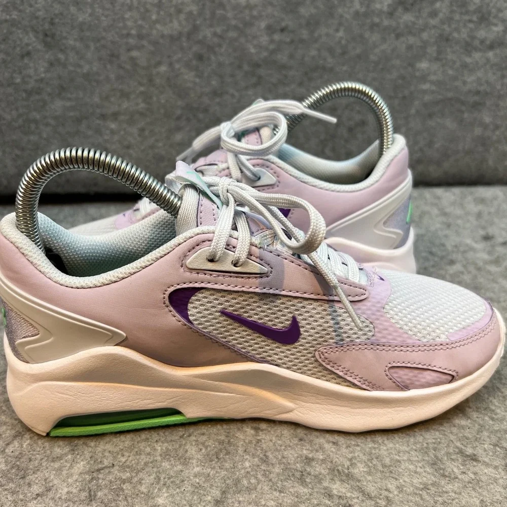 Nike Air Max Aura 4 Running Shoes‎ Purple Green Athletic Sneakers Womens 6.5
